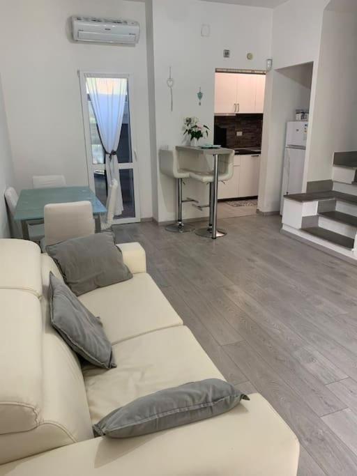 Casa Levante Fregene, Mare E Relax Vicino Roma فريجيني المظهر الخارجي الصورة